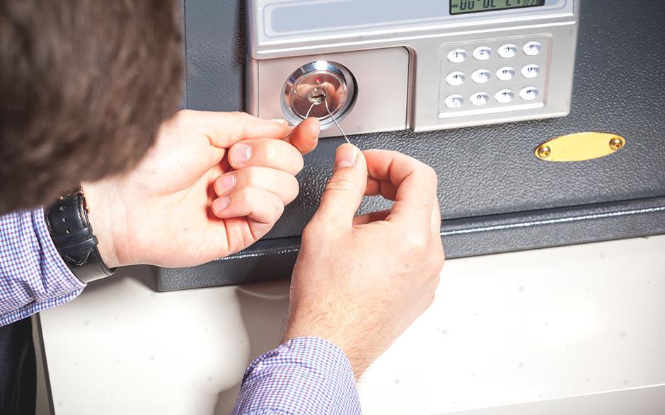 changer une serrure de porte d'entrée Saint-Ouen